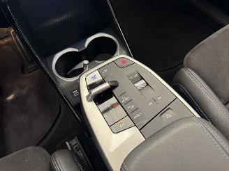 BMW iX1 eDrive20 67 kWh picture 21