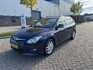 Hyundai I-30 1.6 93Kw Clima picture 4