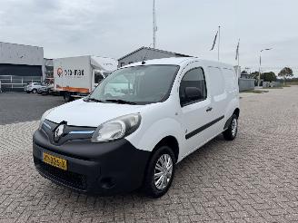 Schade bestelwagen Renault Kangoo Z.E. Maxi  ex. Accu 2015/8