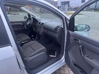 Volkswagen Touran 1.6 75kw 7-PERSOONS picture 18