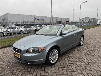damaged passenger cars Volvo C-70 Convertible 2.4 Summum 2007/1