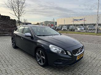  Volvo V-60 1.6 T3 R-Design 2013/8