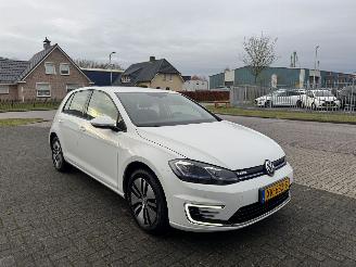 škoda osobní automobily Volkswagen e-Golf Clima - Navi  37525 KM !!!! 2019/2