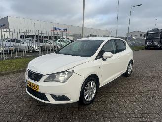 Schadeauto Seat Ibiza 1.2 TSI 63Kw Clima - Navi 2014/3