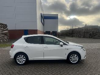 Seat Ibiza 1.2 TSI 63Kw Clima - Navi picture 6