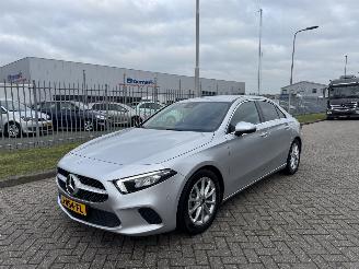 Unfallwagen Mercedes A-klasse A200 Aut.  Advantage Clima - Navi 2020/2