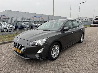 skadebil auto Ford Focus 1.0 EcoBoost 74Kw 2021/8