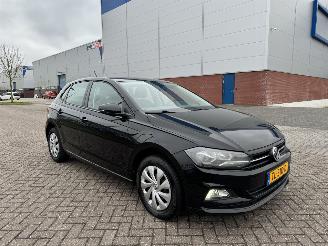 Vaurioauto  passenger cars Volkswagen Polo 1.0 TSI AIRCO - NAVI 2018/8