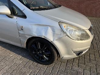 Opel Corsa 1.4 16V Edition AIRCO picture 8