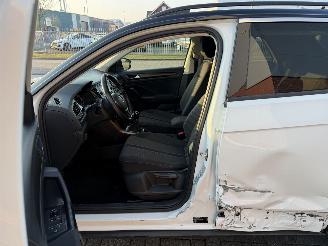 Volkswagen T-Roc 1.0 TSI 85Kw NAVI picture 9