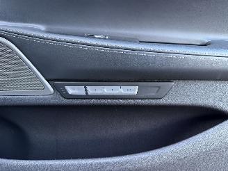 BMW 7-serie 740d xDrive High EXE picture 35