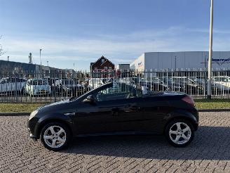 Opel Tigra Twin Top 1.4 16V picture 2