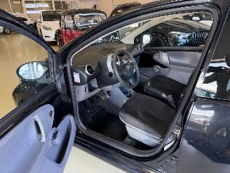 Toyota Aygo 1.0 12V AIRCO picture 9