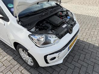 Volkswagen Up! 1.0 High Up AUTOMAAT picture 10