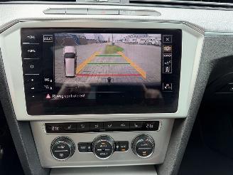 Volkswagen Passat 1.6 TDI 88Kw DSG Clima - Navi picture 25