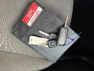 Volkswagen Up! 1.0 44Kw AIRCO - NAVI picture 21