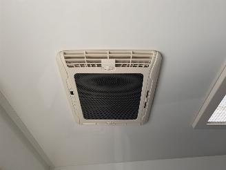 -  RJH  Paardentrailer met living picture 33