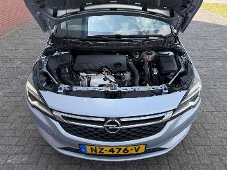 Opel Astra 1.6 CDTi  Clima - Navi - Euro6 picture 9