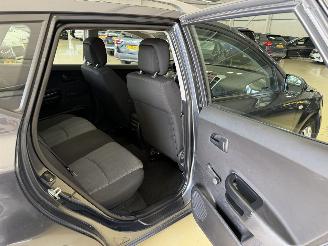 Kia Cee d Sporty wagon 1.4 CVVT 77Kw AIRCO picture 19