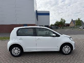Volkswagen Up! 1.0 48kw Clima - Euro6 picture 5