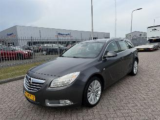 krockskadad bil auto Opel Insignia 1.4 Turbo 103 kw Sports Tourer 2012/6