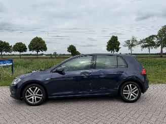 Volkswagen Golf 1.0 TSi 85Kw Clima - Navi picture 22