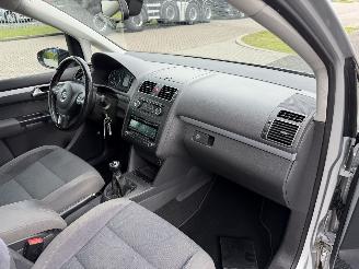 Volkswagen Touran 1.4 TSI HighLine 7 Persoons Clima picture 19