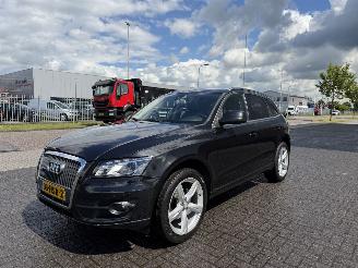 Schadeauto Audi Q5 2.0 TFSI quattro Clima - Navi 2009/2
