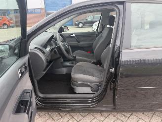 Volkswagen Polo 1.4 16V AIRCO picture 9