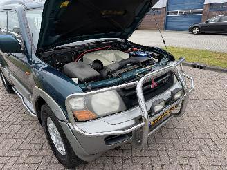 Mitsubishi Pajero 3.2 Di-D GLX  4x4 AIRCO picture 20