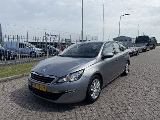 škoda osobní automobily Peugeot 308 1.6 BlueHDI 88kw Clima - Navi 2015/10