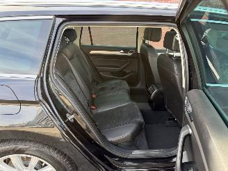 Volkswagen Passat 2.0 TDI 140kw Edition R picture 25