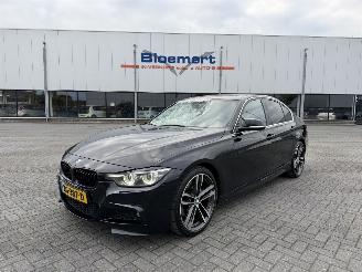 BMW 3-serie 330i M Sort 2019/1