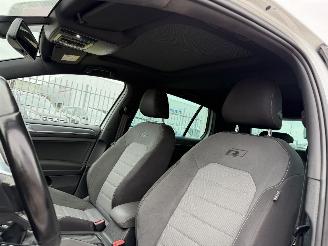 Volkswagen Golf TSI R-Line Clima - Navi picture 11