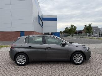 Peugeot 308  picture 5