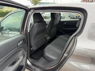 Peugeot 308  picture 10