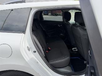 Renault Clio 0.9 TCE 66Kw NAVI picture 16