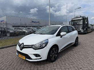Coche accidentado Renault Clio 0.9 TCE 66Kw NAVI 2017/8