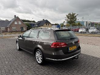 Volkswagen Passat 1.6 TDI 77kw Highline Navi Clima picture 3
