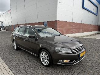 Volkswagen Passat 1.6 TDI 77kw Highline Navi Clima picture 4