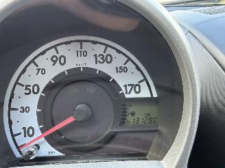 Peugeot 107 1.0 50kw AIRCO picture 18