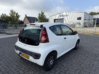 Peugeot 107 1.0 50kw AIRCO picture 6
