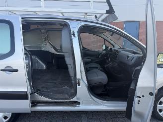 Peugeot Partner 1.6 HDI 66kw AIRCO picture 16