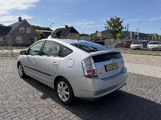 Toyota Prius 1.5 VVT-i Hybrid 183.000km!!! picture 3