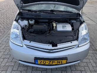 Toyota Prius 1.5 VVT-i Hybrid 183.000km!!! picture 21