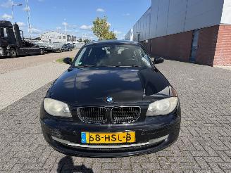 BMW 1-serie 118i 105kw picture 6