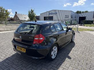 BMW 1-serie 118i 105kw picture 7