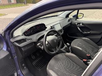 Peugeot 208 1.2 VTI 60Kw AIRCO picture 15