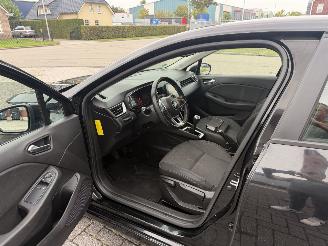 Renault Clio 1.0 TCe  74kw  NAVI picture 9