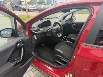 Peugeot 208 1.2 60Kw AUTOMAAT Clima - Navi picture 17